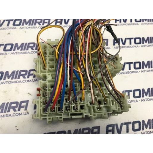 Комплект корпусу запобіжників Ford Focus 2 2005-2010 6G9T14C507AB